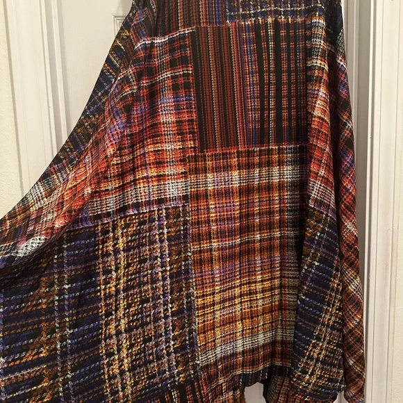 Plaid Multicolor Skirt - Picture 2 of 2